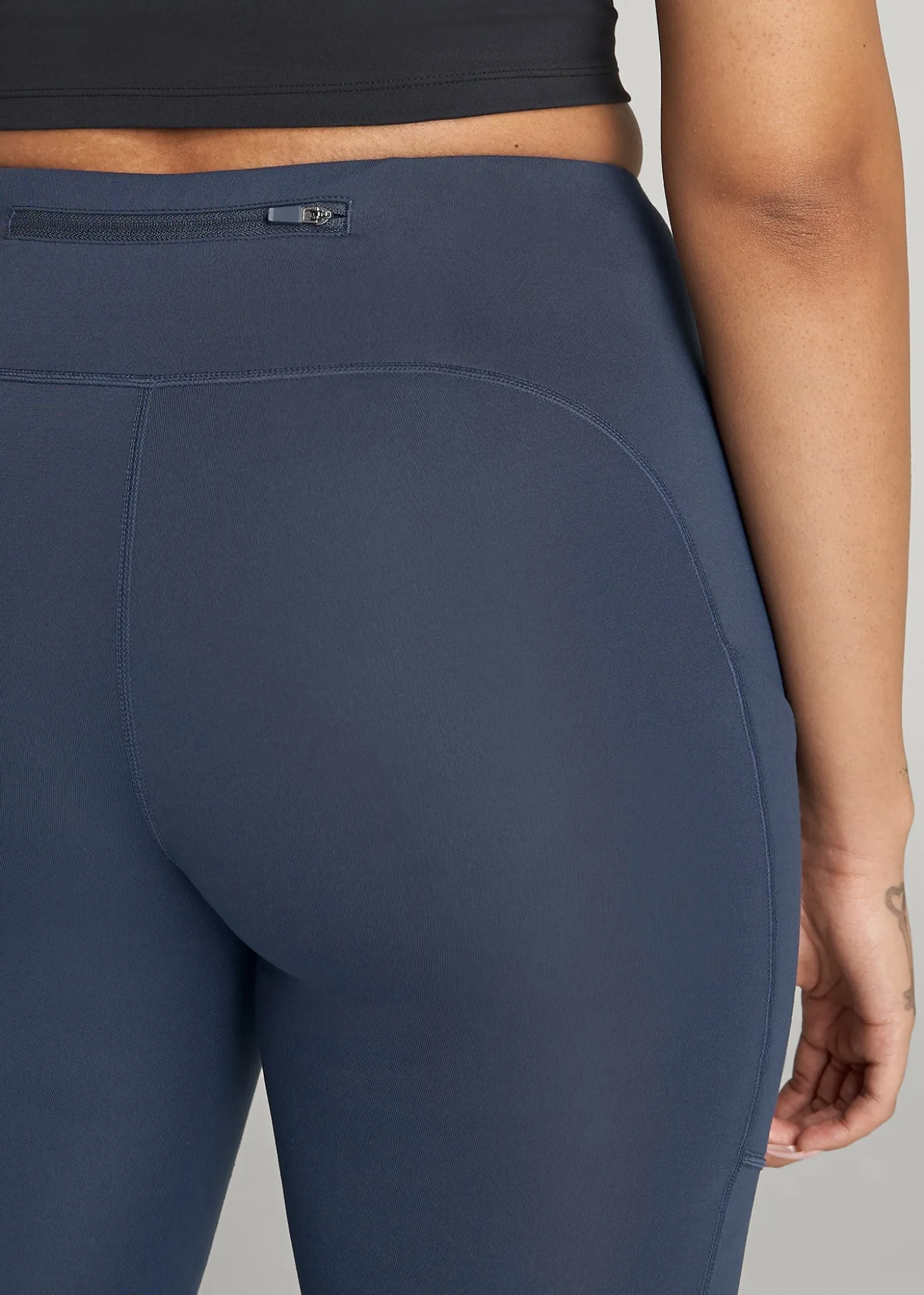 Active Leggings with Pockets for Tall Women