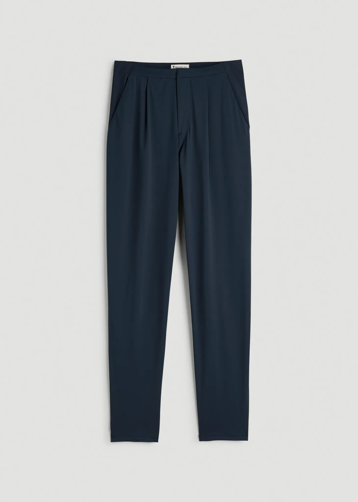 Commuter Pleated Jogger Pant