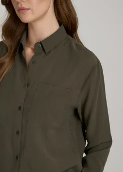 Relaxed Button-Up Single-Pocket Blouse for Tall Women