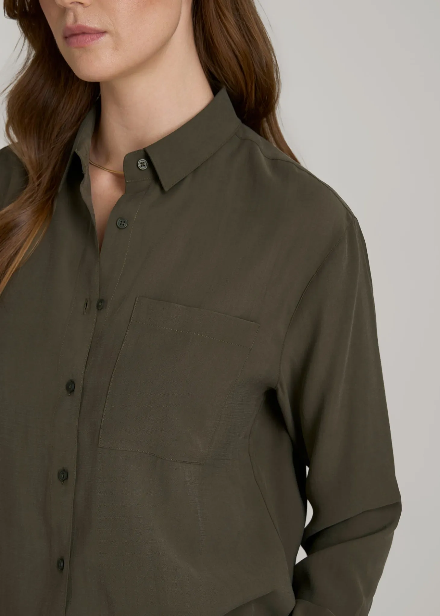 Relaxed Button-Up Single-Pocket Blouse for Tall Women
