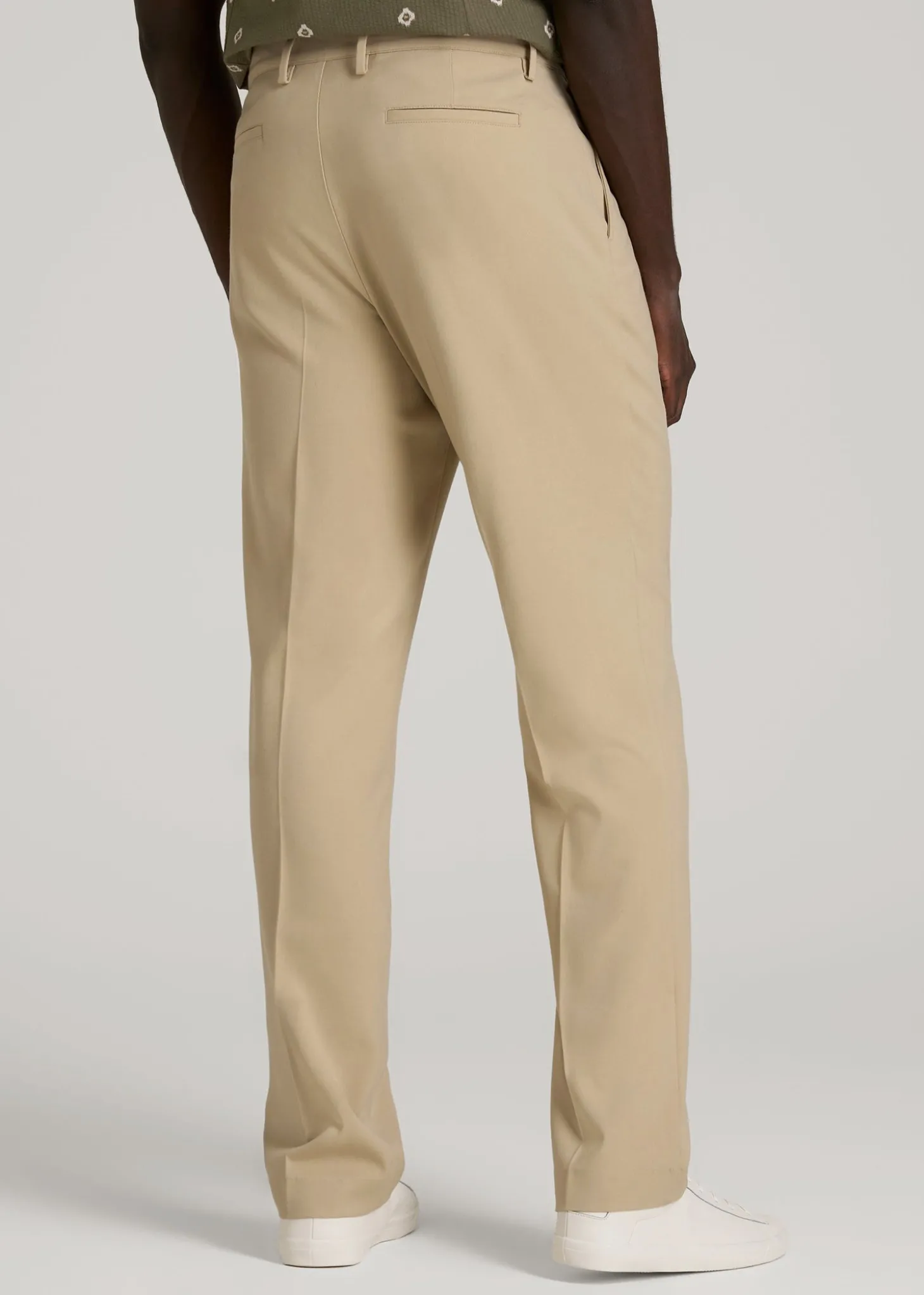 Relaxed Pleated Trousers for Tall Men
