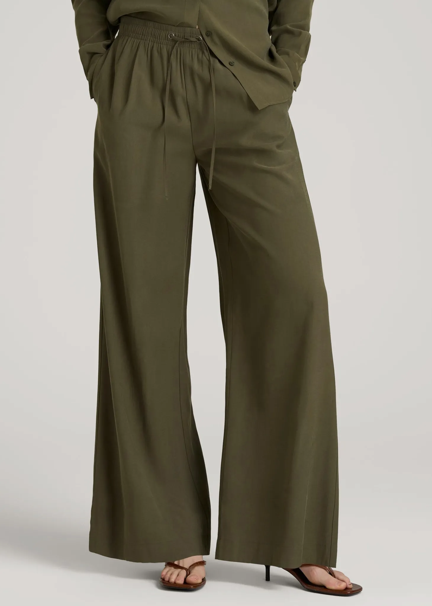 Relaxed Pull-On Pants for Tall Women