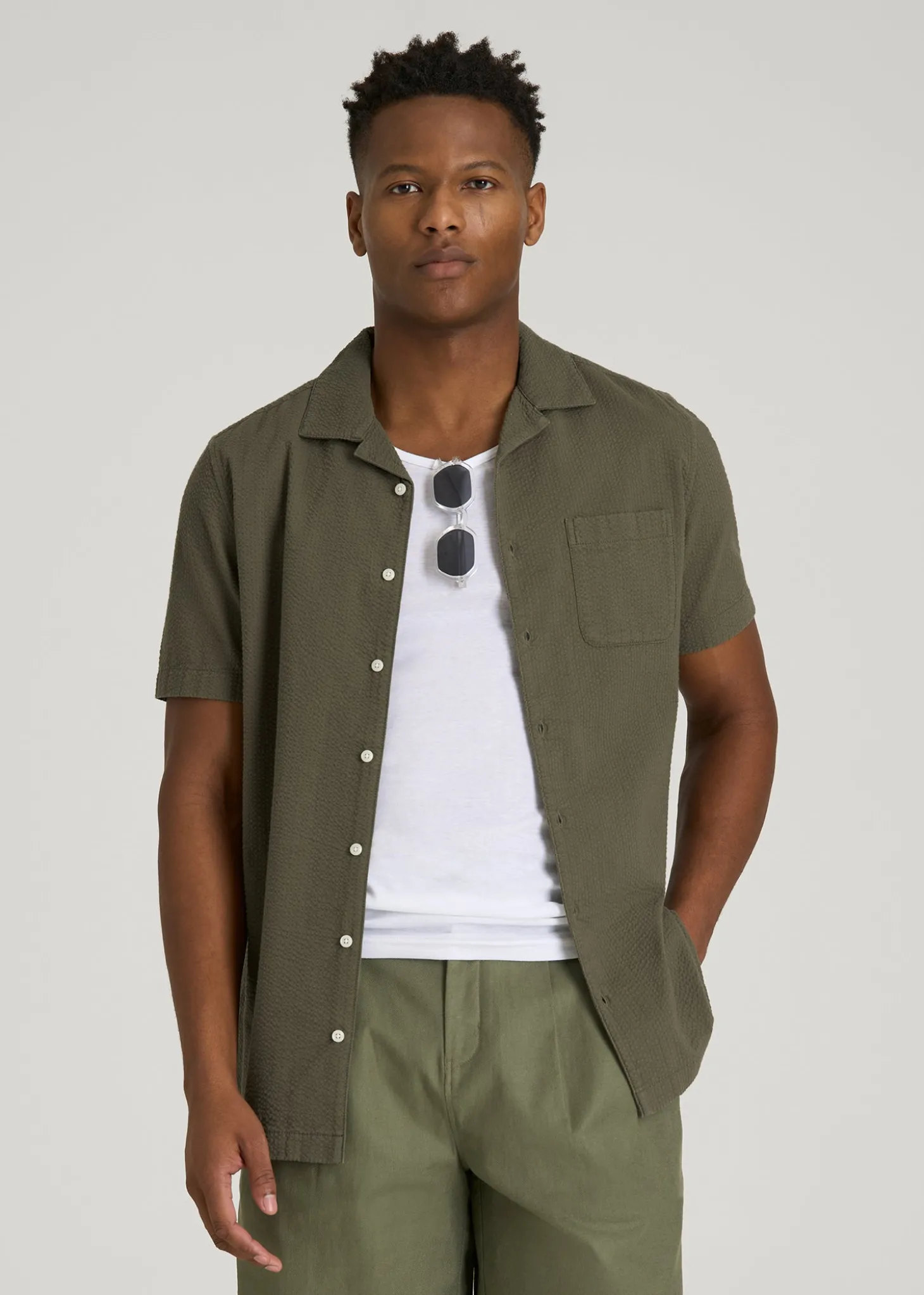 Seersucker Camp Collar Short Sleeve Shirt for Tall Men