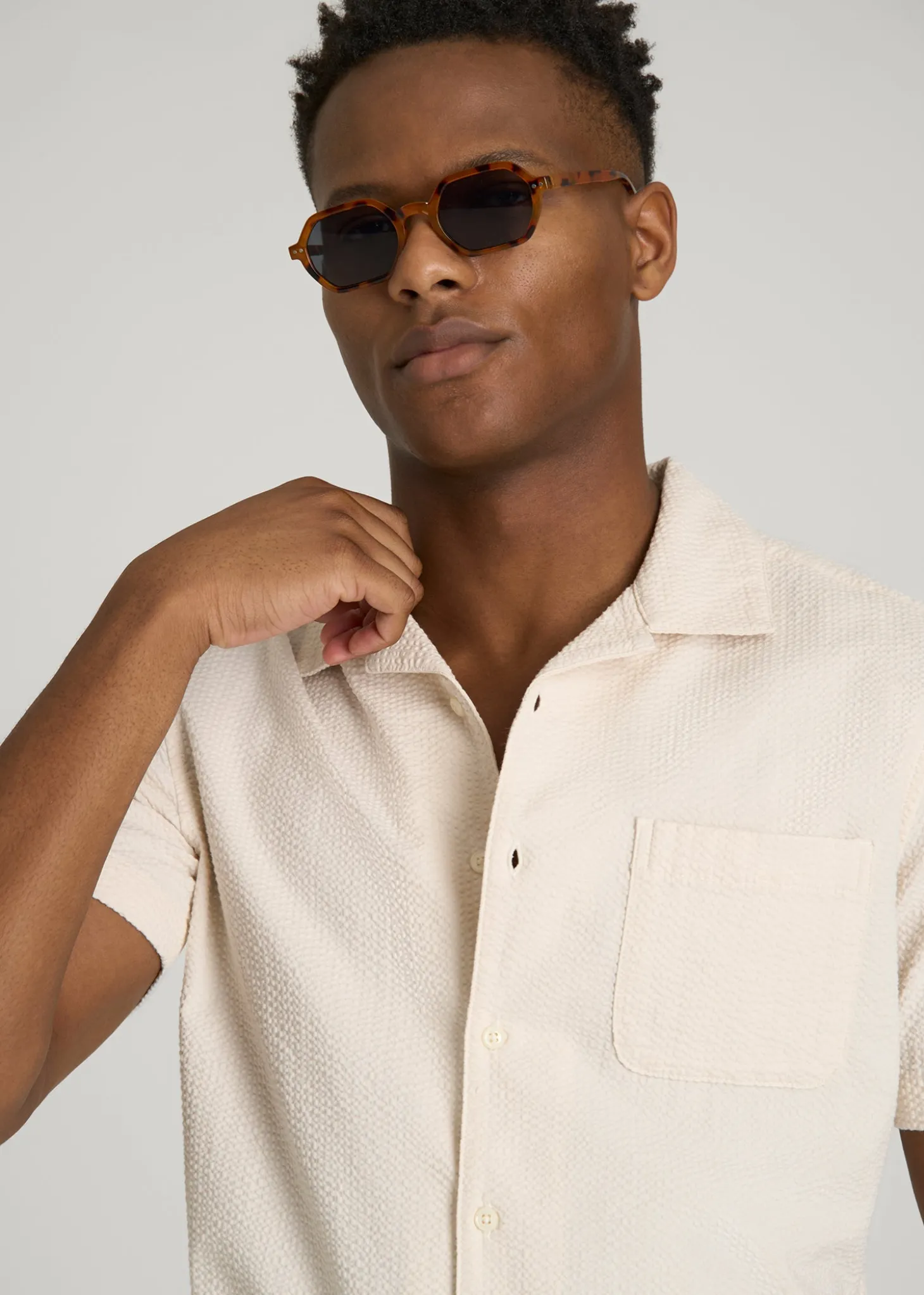 Seersucker Camp Collar Short Sleeve Shirt for Tall Men