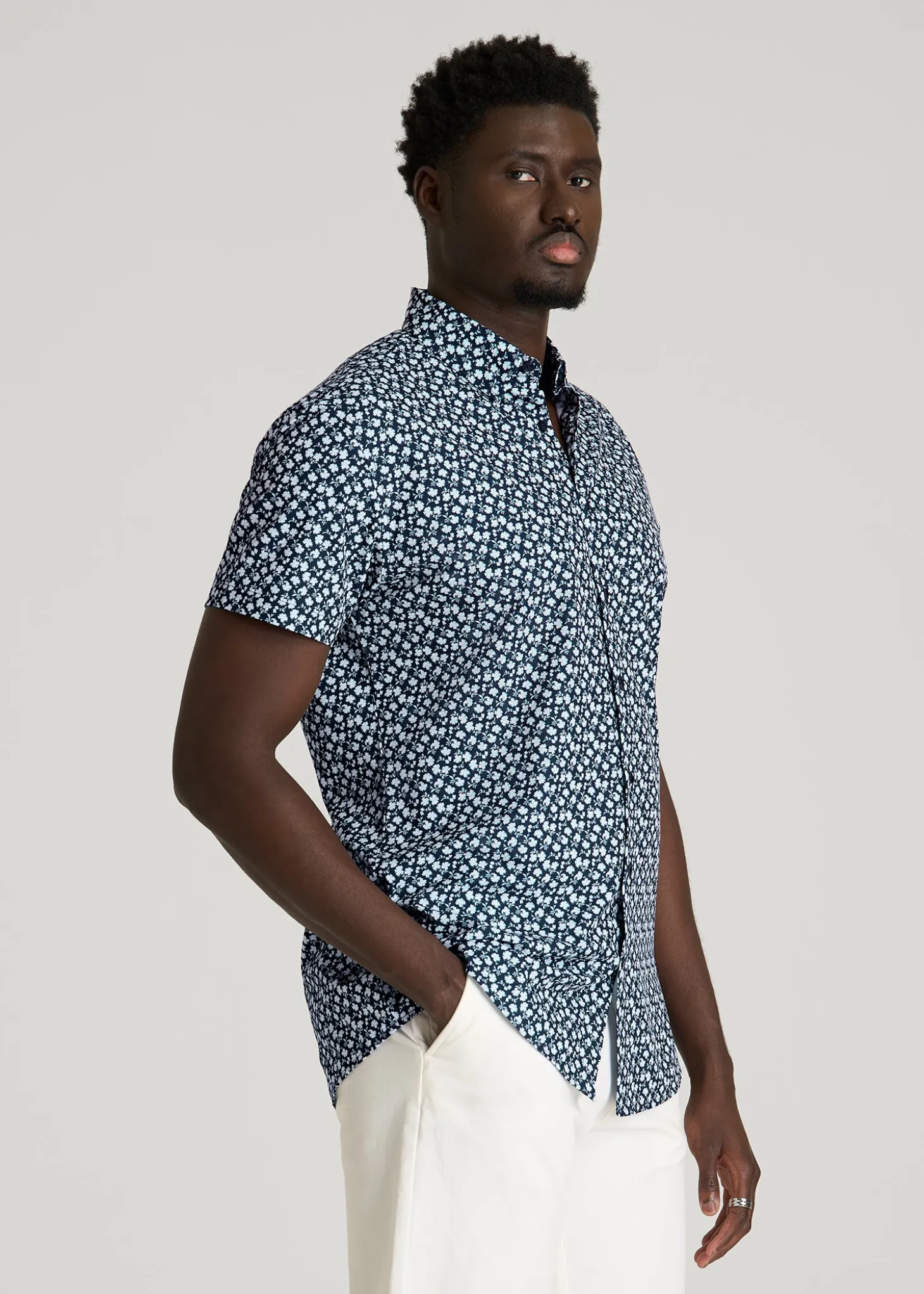 Short Sleeve Traveler Stretch Button Shirt for Tall Men