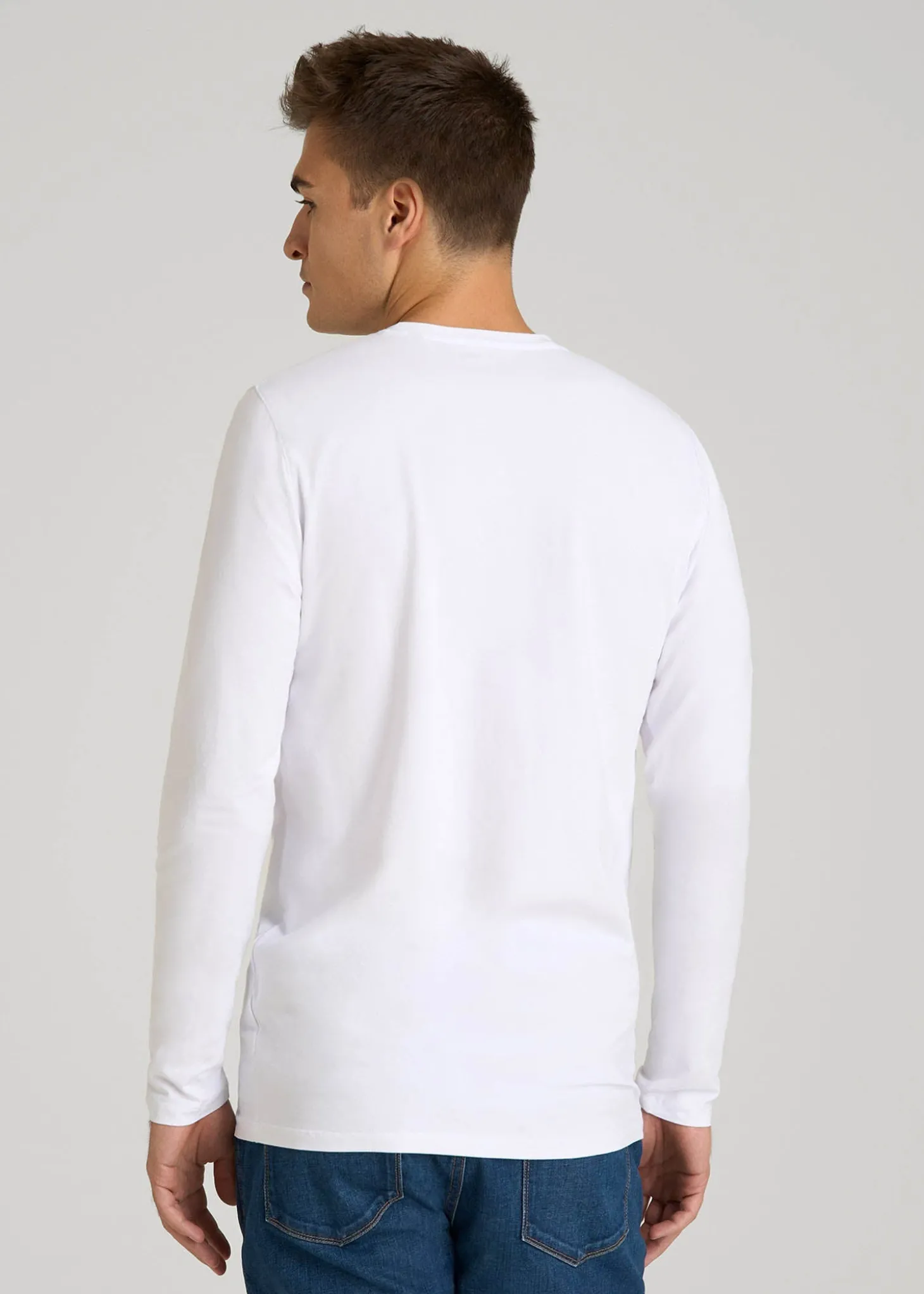 The Essential Modern Fit Crewneck Long Sleeve Tee for Tall Men